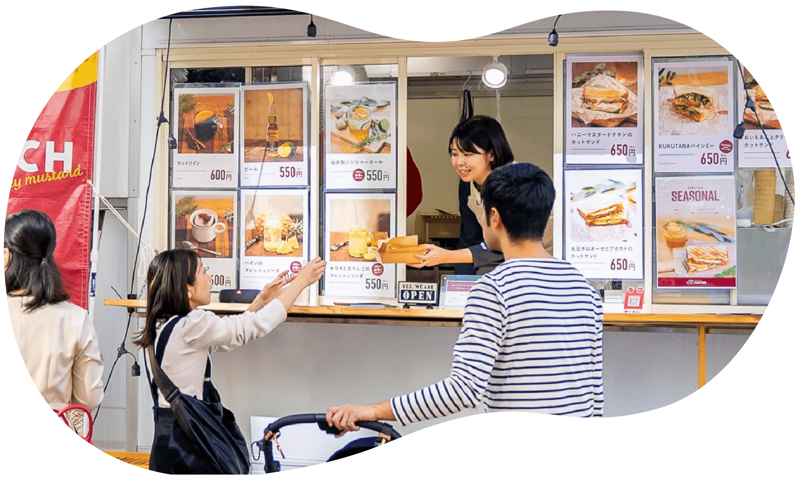 キッチンカー"KUKUTANA"